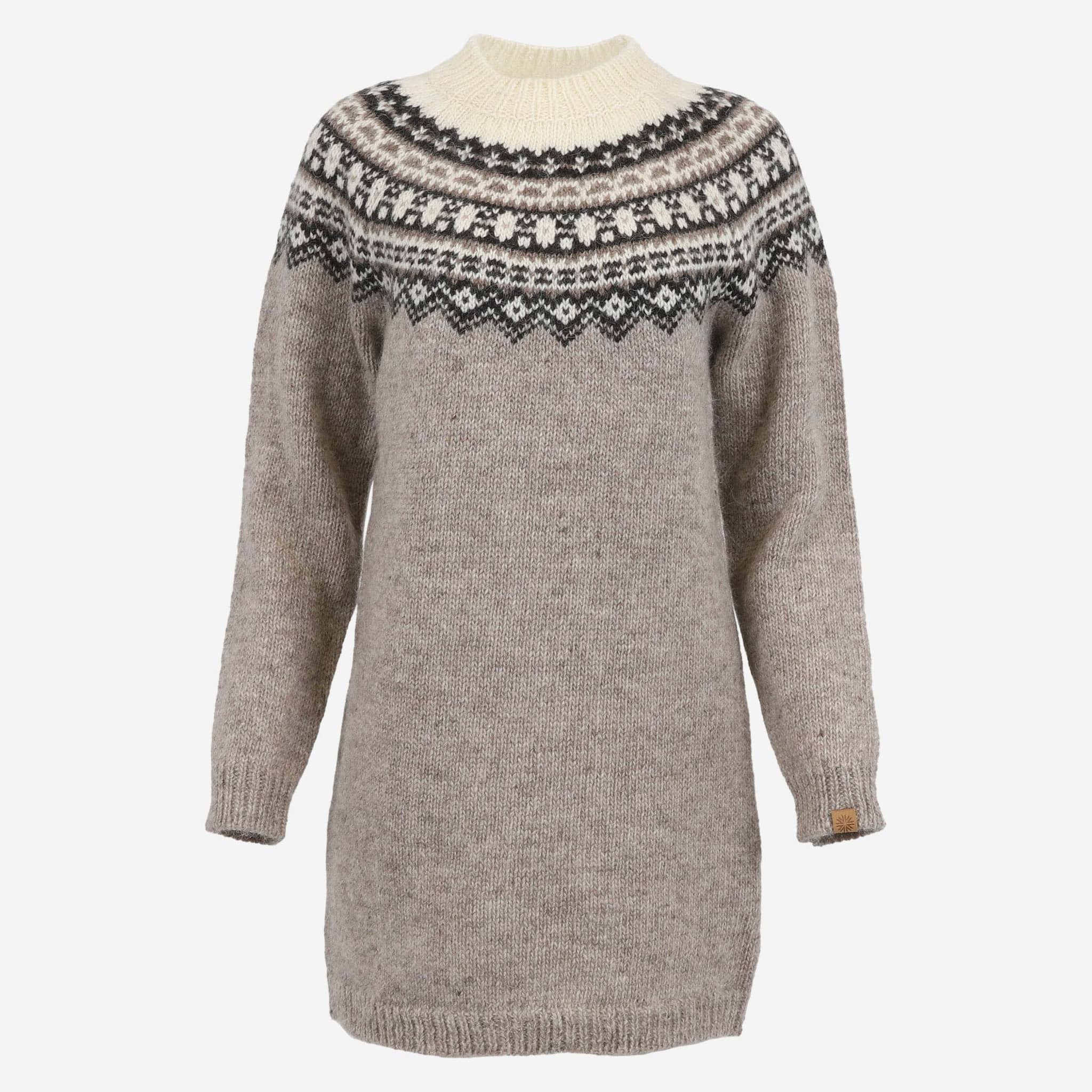 Fróðný long wool sweater 